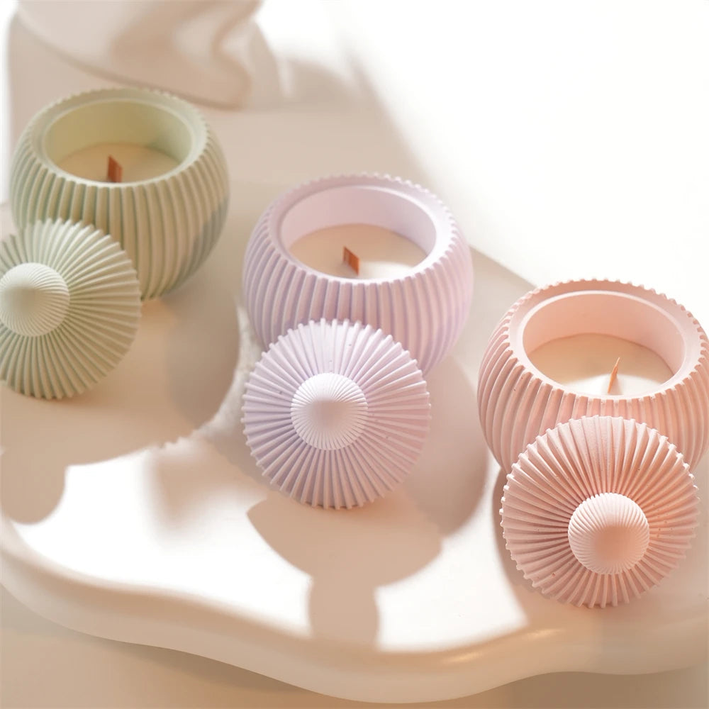 Round Shape Wax Melt Burner Plaster Concrete Silicone Mould Ribbed Ball Candle Jar Silicone Mold with Lid Home Ornament